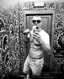 Axel 39 years Rome 5