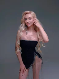 Ksenia 25 years Manila 3